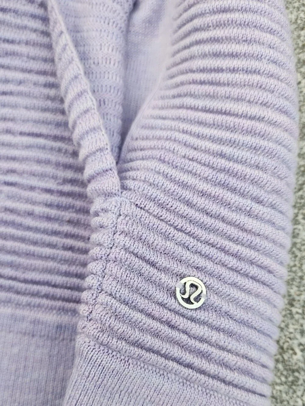 lululemon athletica lightweight lavender